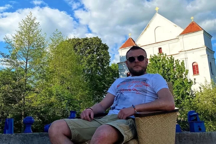 «Святар» з Беларусі засвяціўся на прайдзе ў Малдове — нагадваем, хто ён