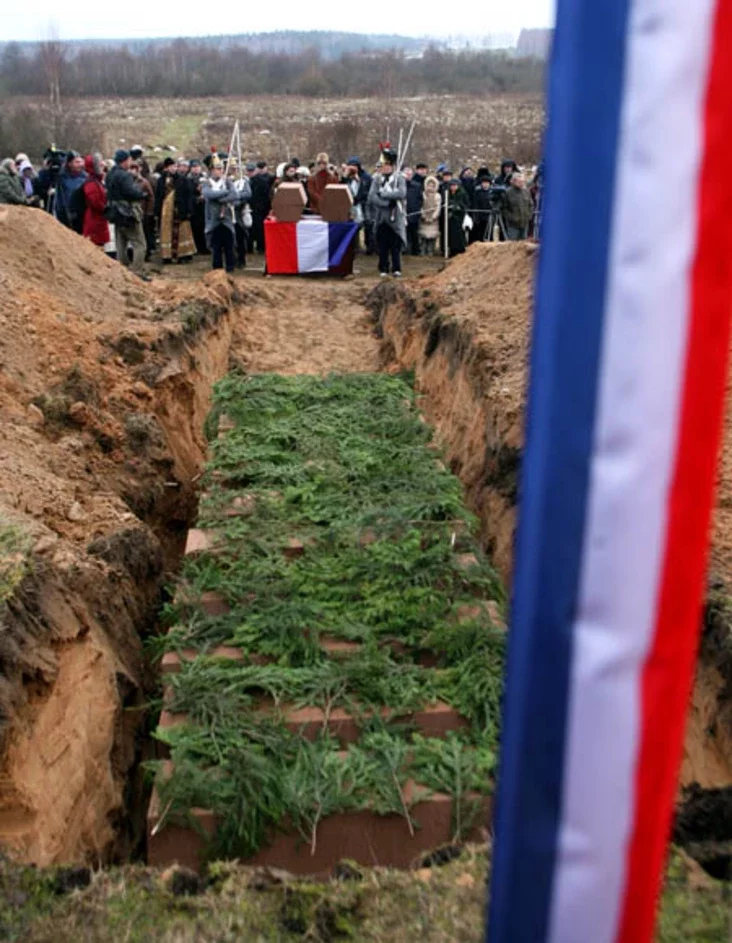 Re-burial ceremony of French soldiers who died in the 1812 Battle of Berezina. Photo by Julia Darashkevich