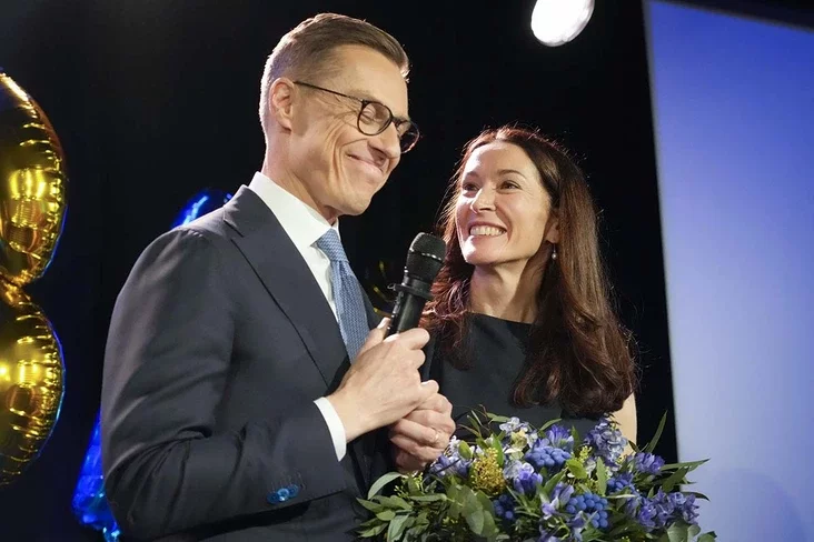Аляксандр Стуб и С'юзан Інес-Стуб Alexander Stubb and Susan Innes-Stubb Александр Стубб и Сьюзан Иннес-Стубб