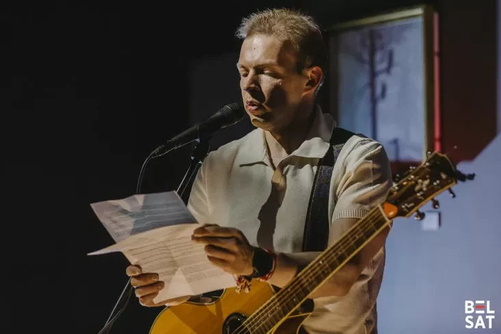 Творческая встреча с юристом штаба Виктора Бабарыко и бывшим политзаключённым Максимом Знаком в Музее свободной Беларуси. Варшава, Польша. 22 апреля 2026 года. Фото: Рауль Дзюк / Белсат