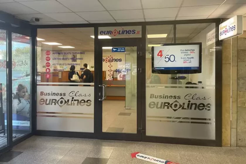 Билетный офис Eurolines на автовокзале Вильнюса. Литва, 12 августа 2025 года. Фото: "Зеркало"
